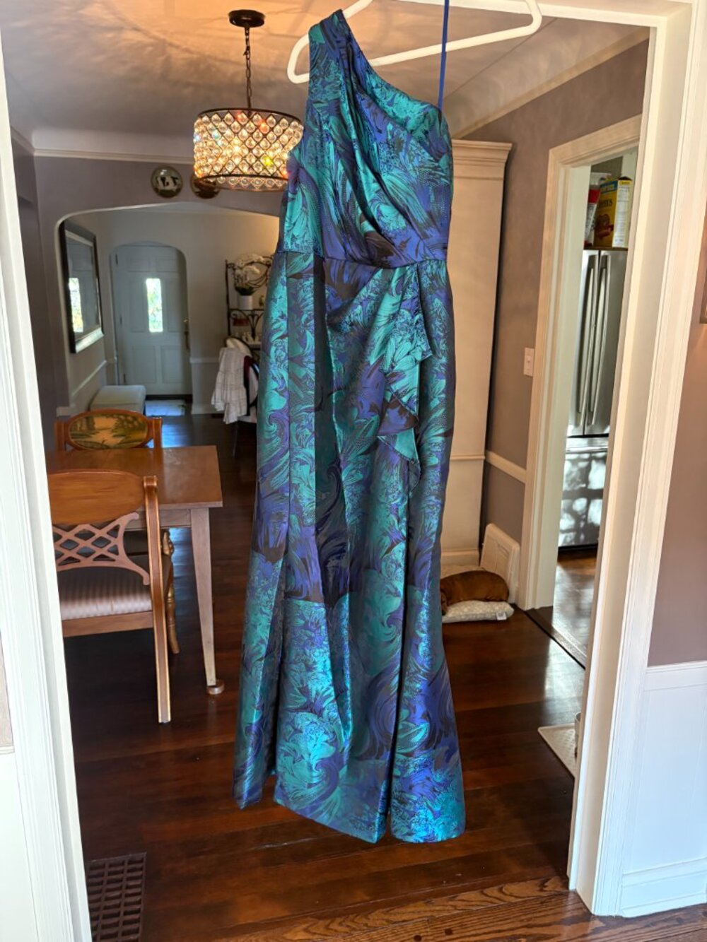 NWOT Adrianna Papell One Shoulder Jacquard Mermaid Gown in Cobalt Blue. Size 8 - Picture 6 of 13